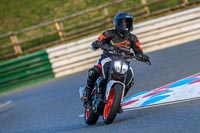 PJM-Wedding-Photography;enduro-digital-images;event-digital-images;eventdigitalimages;mallory-park;mallory-park-photographs;mallory-park-trackday;mallory-park-trackday-photographs;no-limits-trackdays;peter-wileman-photography;racing-digital-images;trackday-digital-images;trackday-photos